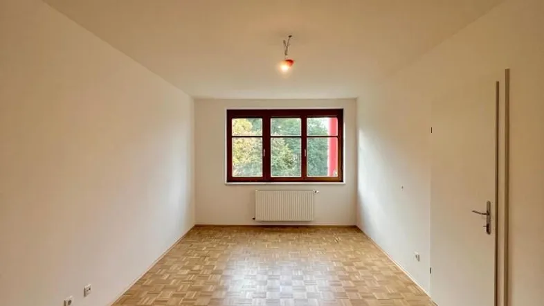 1_Zimmer (Exposé Hochformat)