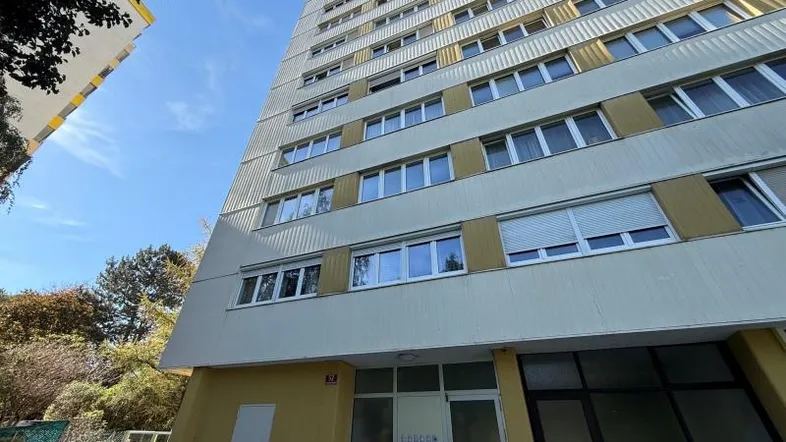 Ansicht-Gebäude1