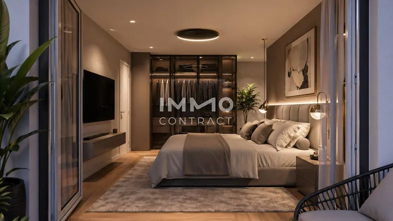 Modernes Schlafzimmer mit integriertem Kleiderschrank, indirekter Beleuchtung und Zugang zu einem Balkon.