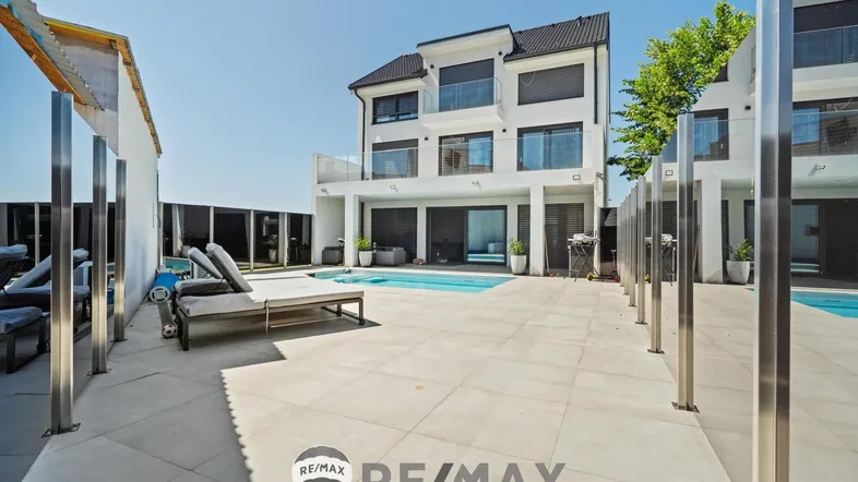 Haus B - 1
