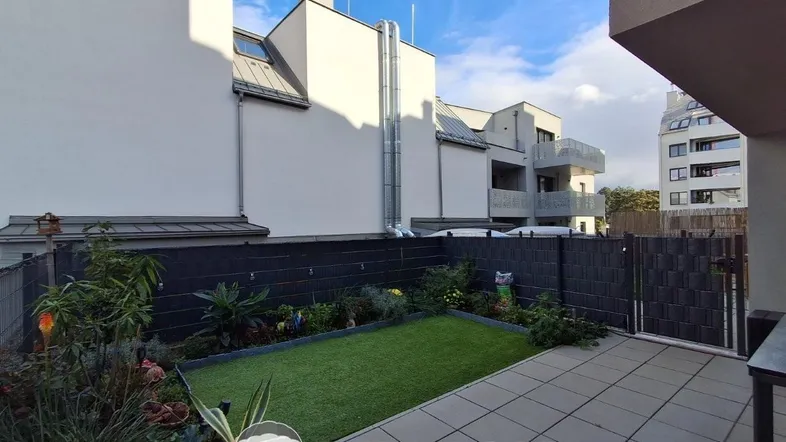 1 Gartenwohnung 1220
