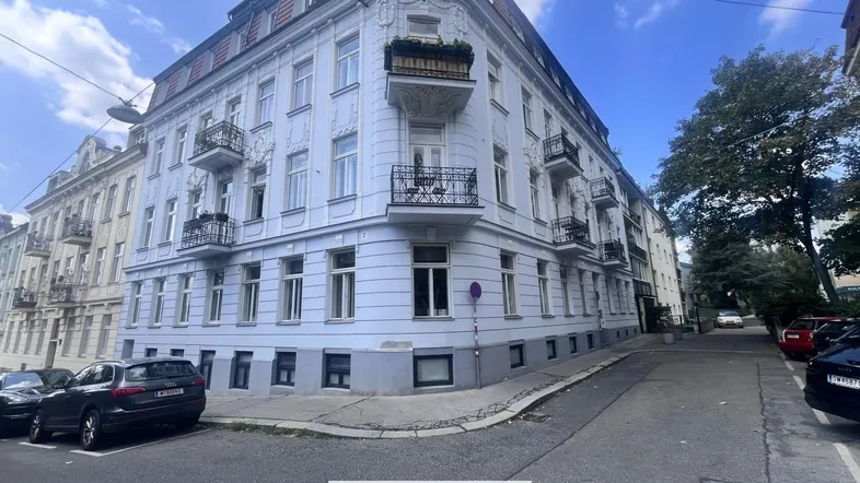 01 Eigentumswohnung in 1180 Wien