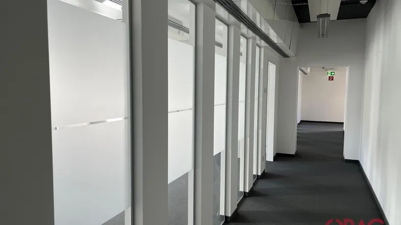 Büro 4