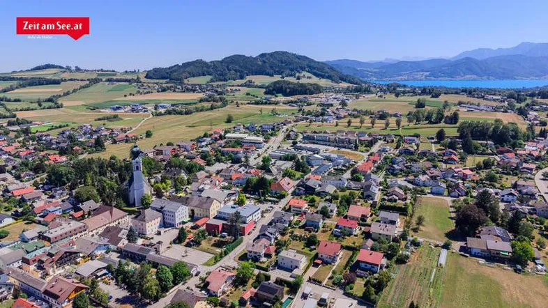 Pananorama Blick zum Attersee