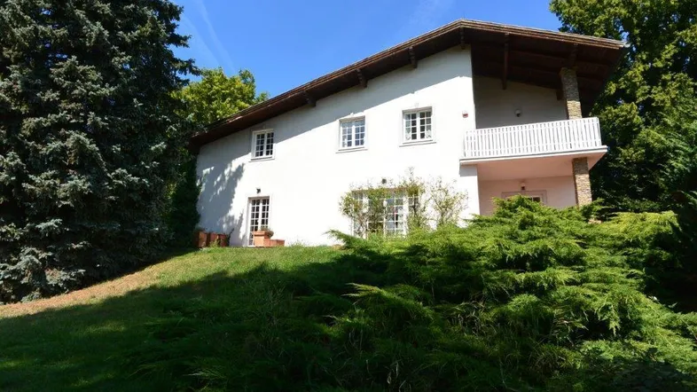 Exklusive Landhausvilla - sonnige Ruhelage inkl. Fernsicht in Bestlage Pressbaum!