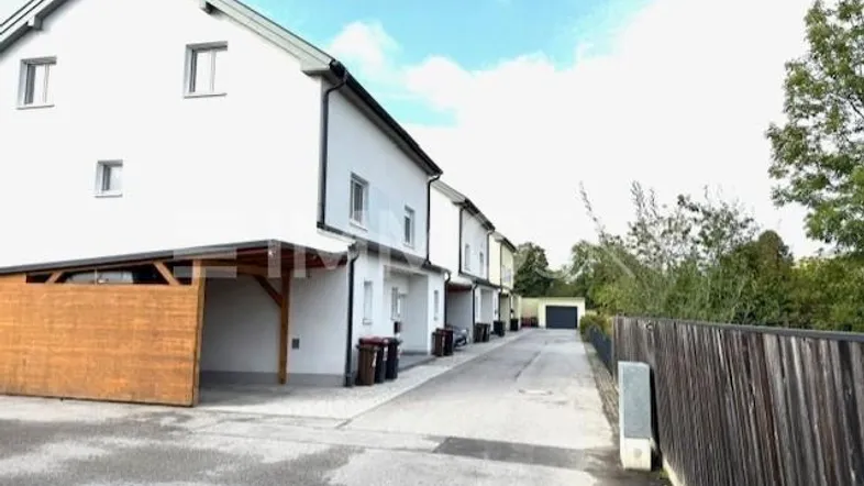 Haus-Einfahrt