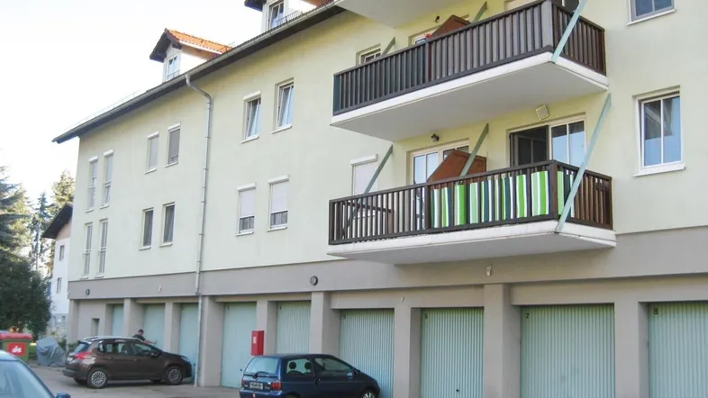Außenansicht hinten