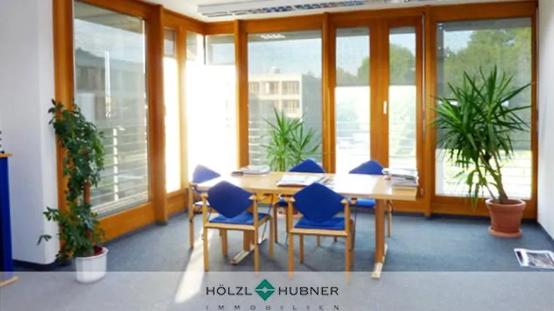 hoelzl hubner immobilien stilvolles buero
