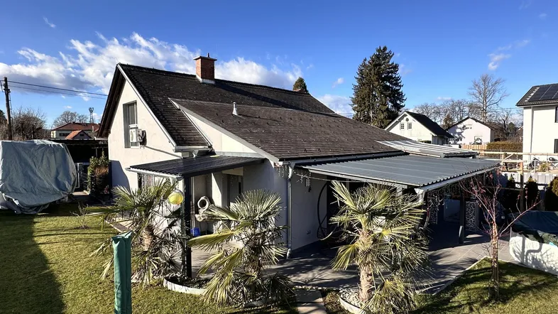 Haus_Außenansicht