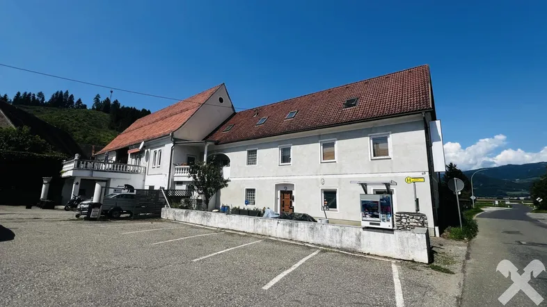 Ansicht Hauptgebäude