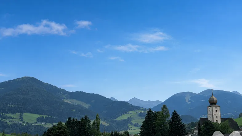 Ausblick Richtung Süden (mit ChatGPT bearbeitet)