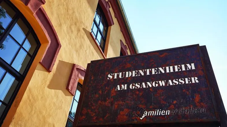 _Z2A1022_Ansicht_Schild