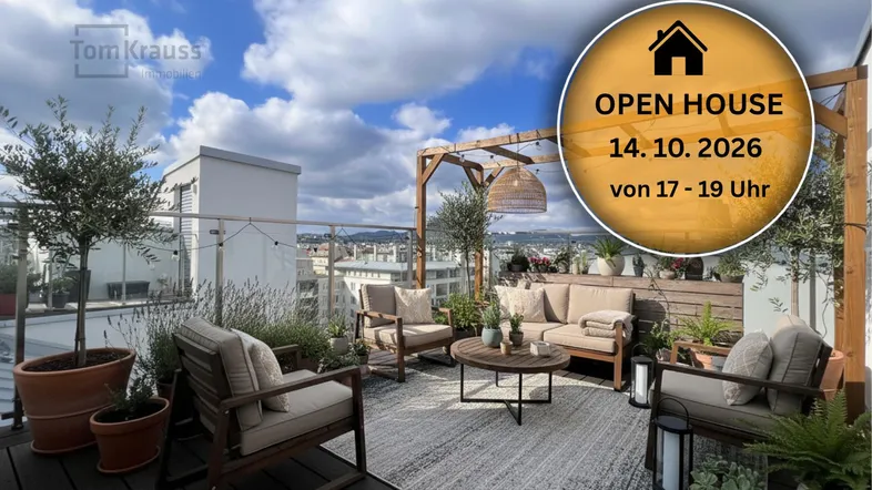 Eine einladende Dachterrasse mit bequemen Gartenmöbeln und Pflanzen, ideal für Entspannung im Freien.
