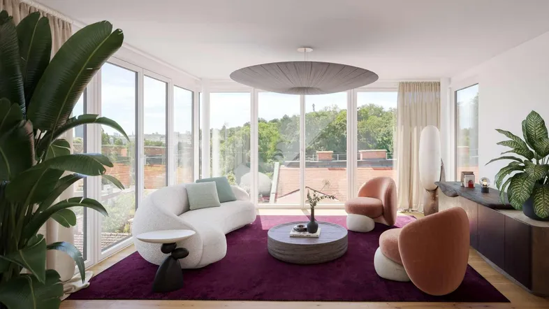 Helles, modernes Wohnzimmer mit großen Fenstern, Holzboden und Blick ins Grüne.