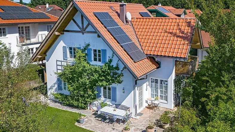 HP1-Einfamilienhaus-Goeming-Salzburg-Aussenansicht