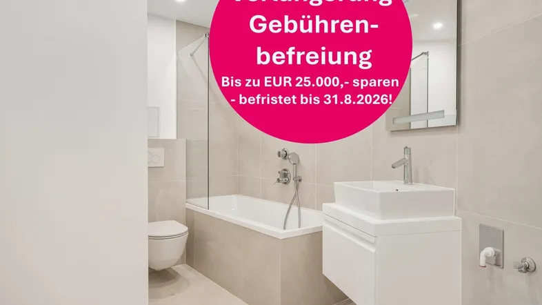 Modernes Badezimmer mit Badewanne, Duschabtrennung, wandhängendem WC und stilvollem Waschtisch.