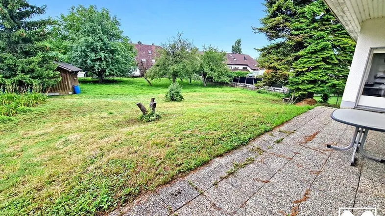 Terrasse und Garten