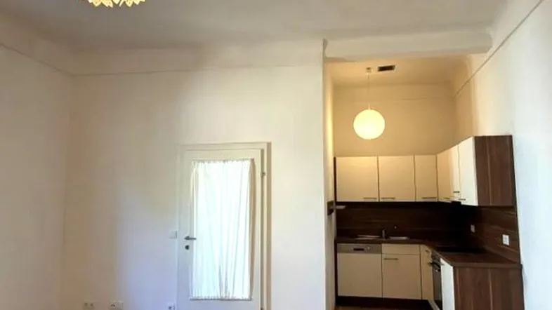 Wohnzimmer_Küchenbereich