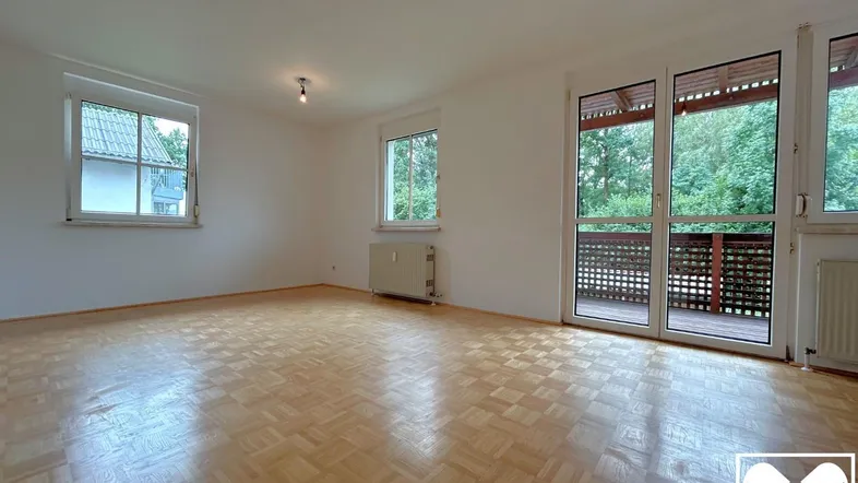 Wohnraum - Zugang zum Balkon
