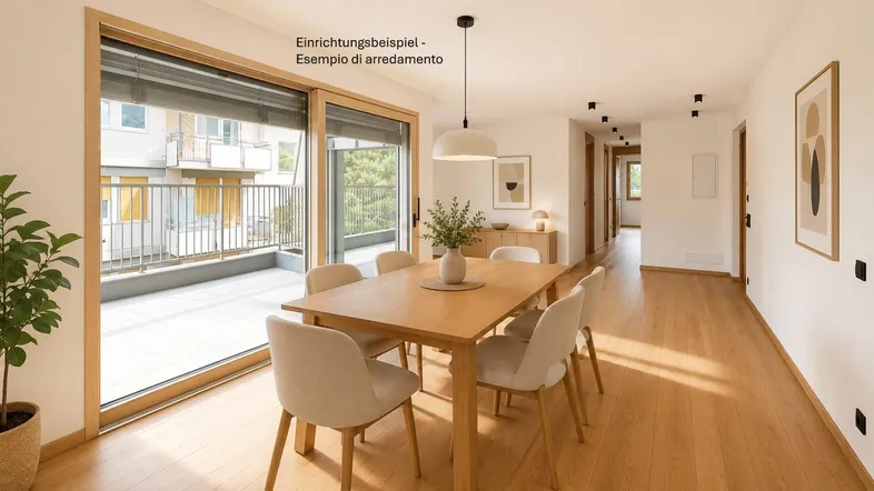 Heller Essbereich mit Holztisch, modernen Stühlen und Zugang zu einem großen Balkon.