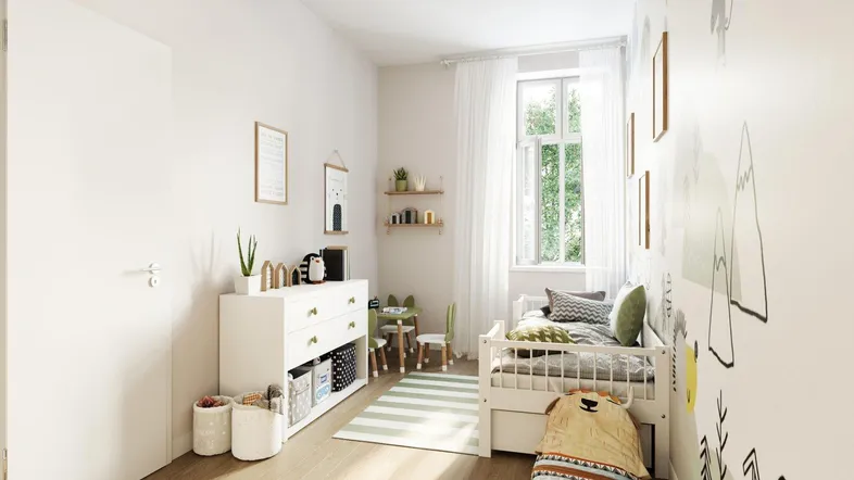 Helles Kinderzimmer mit Holzboden, weißer Kommode und verspielter Wanddekoration.