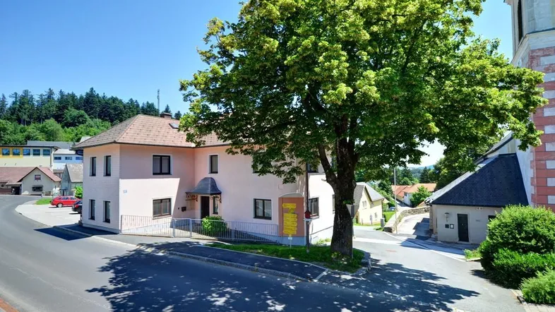 Straßenansicht3