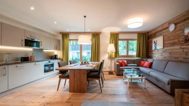 Erdgeschosswohnung für Kurzzeit Vermietung genehmigt, direkt neben der Gondelbahn