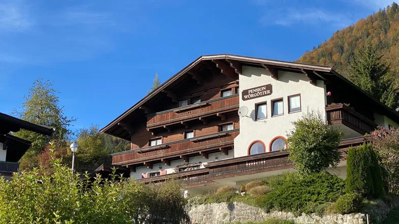 Front Haus1