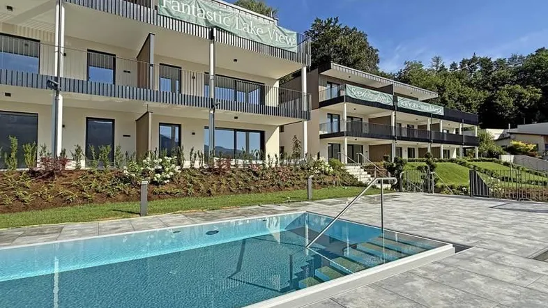 Ansicht Sommer Pool