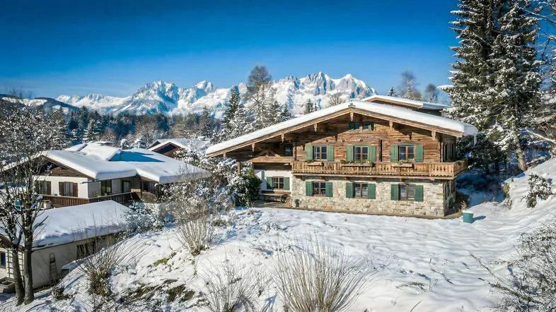 Charmantes Landhaus in sonniger Aussichtslage von Kitzbühel