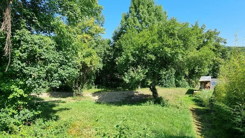 BAUGRUND IN SONNIGER, BELIEBTER LAGE