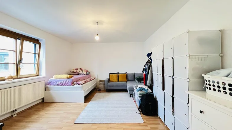 Wohn.-Schlafzimmer
