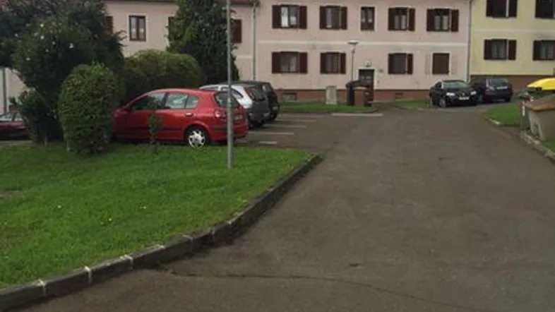 totibi manca 1399 Foto.JPG