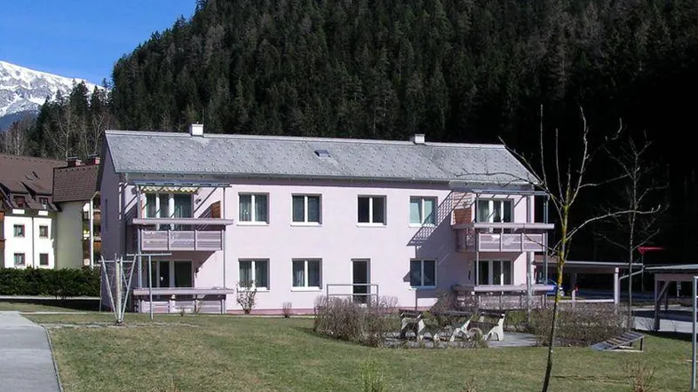 inbiau anru 166401 KapellenBlumenweg.jpg