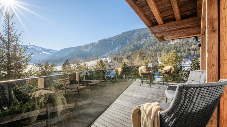 Naturverbundenes Hideaway in sonniger Lage mit atemberaubenden Bergblicken