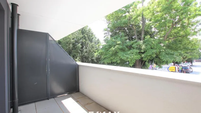 Balkon 1220 Wohnung 2-Zimmer