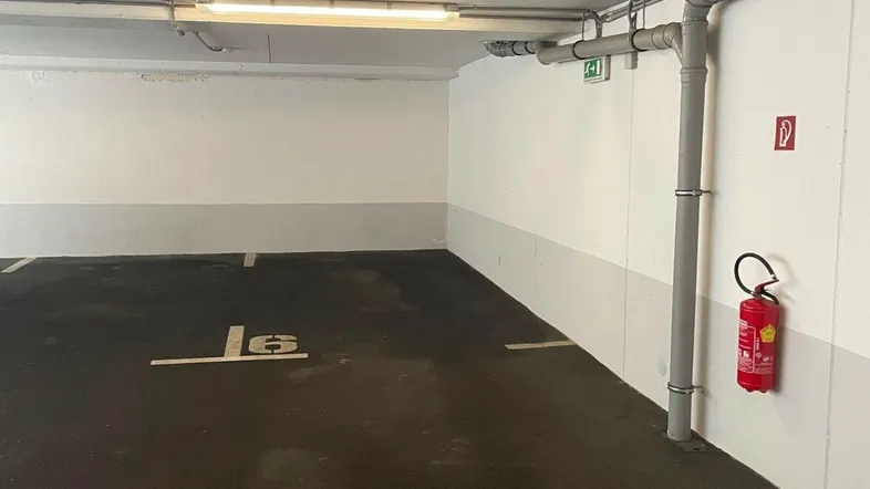Stellplatz Donaufelder Straße Foto