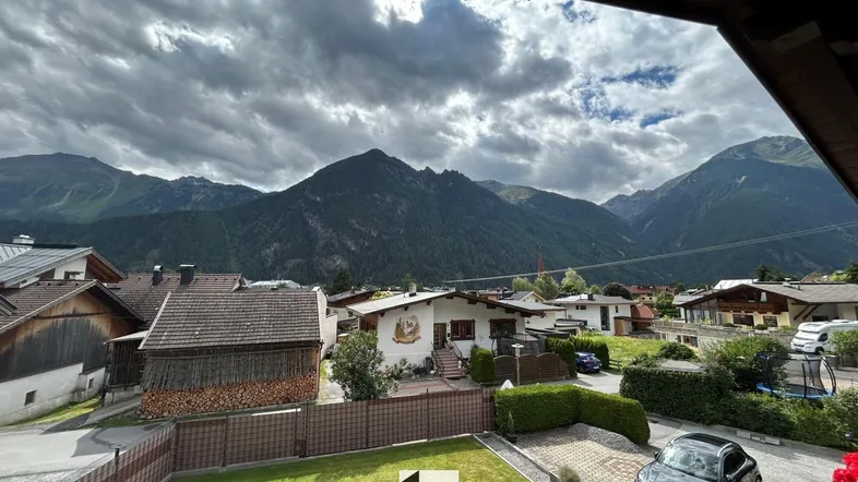 Aussicht von Balkon II