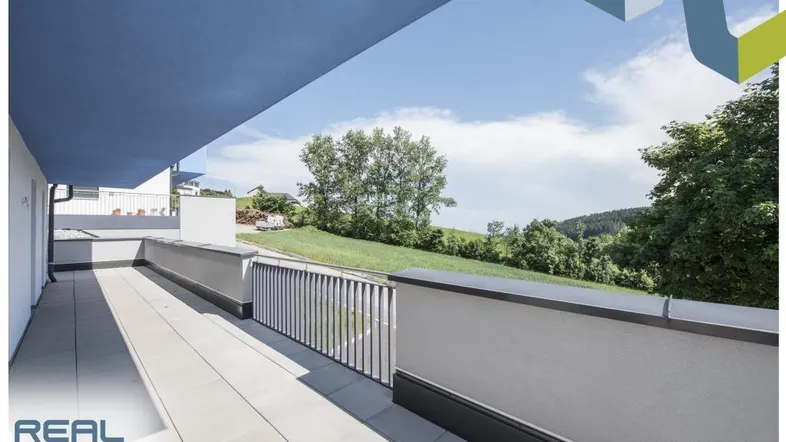Blickrichtung Ost von der Terrasse
