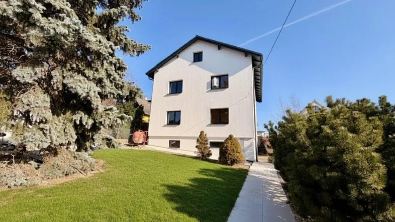 ÖLBERG- KOMPLETT SANIERTES HAUS MIT STIFTSBLICK