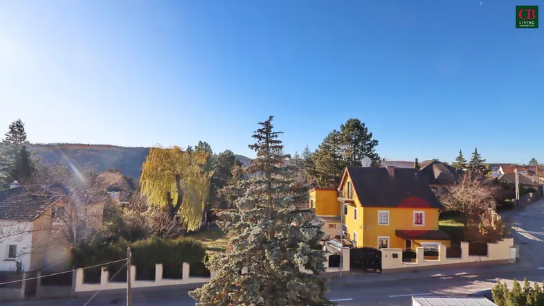WUNDERSCHÖNES GRUNDSTÜCK AM ÖLBERG - KOMPLETT SANIERTES HAUS MIT STIFTSBLICK