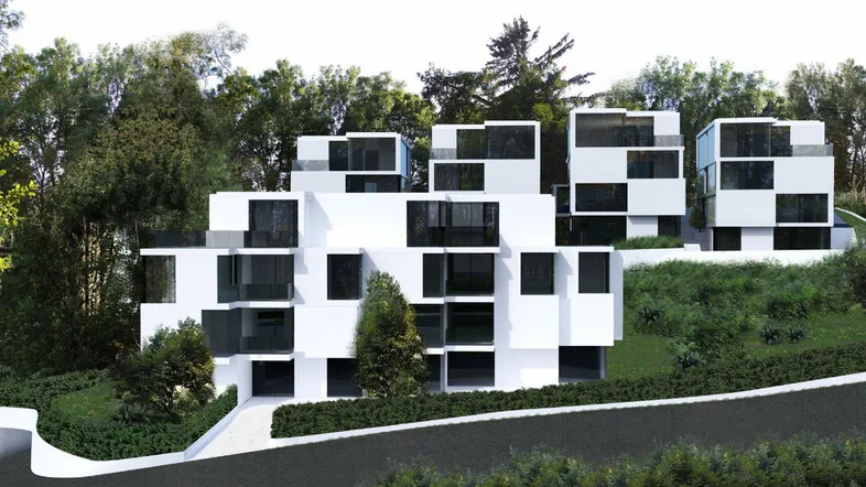 Moderne Architektur mit weißen Fassaden und großen Fenstern, eingebettet in eine grüne Hügellandschaft.