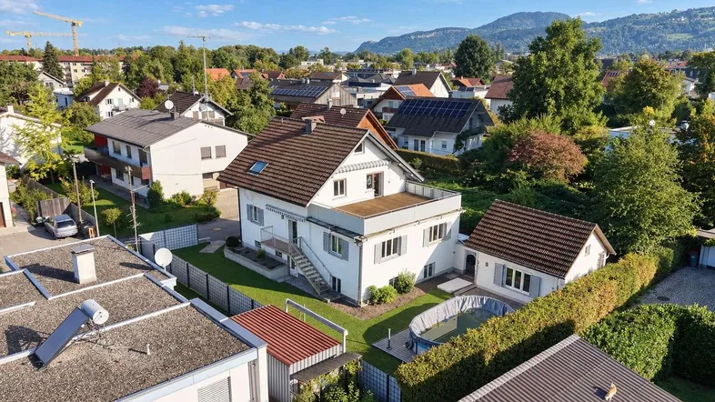 Mehrfamilienhaus