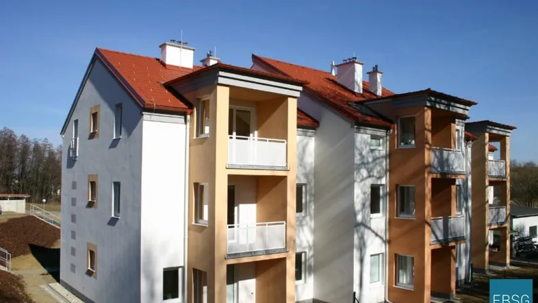 Bild zu 671-1070