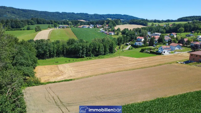 Grundstück