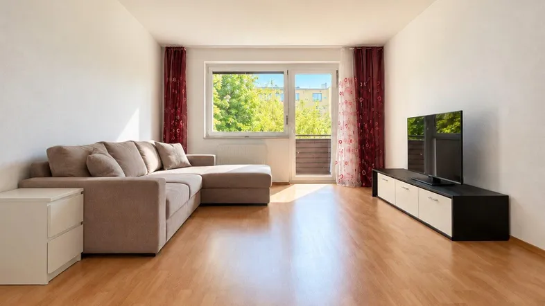 Kompagnon Immobilien GmbH lichterfülltes Wohnzimmer
