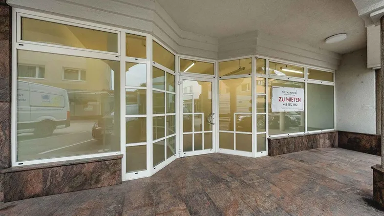 Die_Maklerei_Wörgl-Eingangsbereich