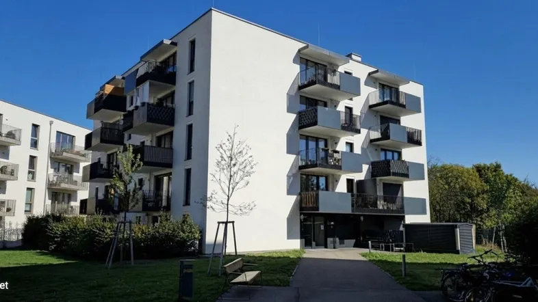 Gebäude