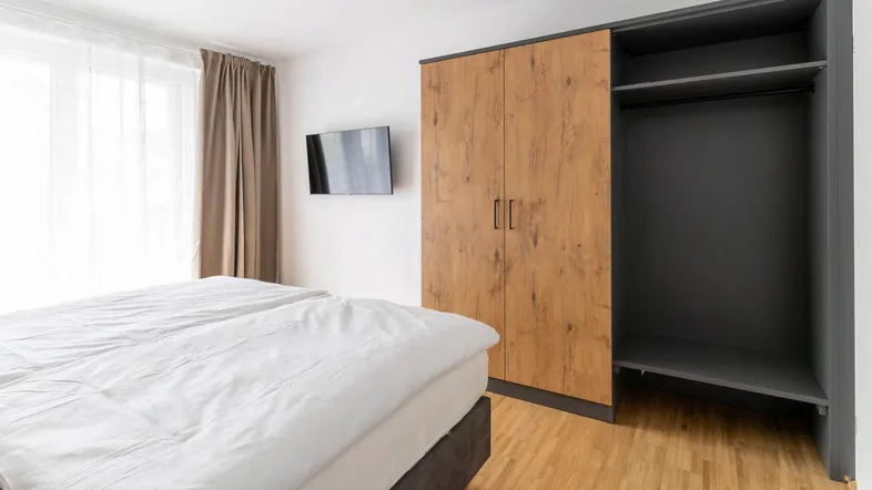 Apartment 5 - 001