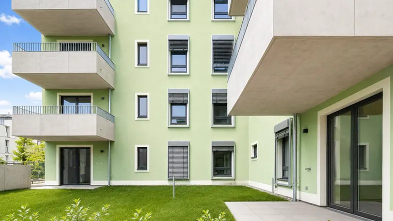 Außensicht Gebäude Beispielbild (KI-optimiert)